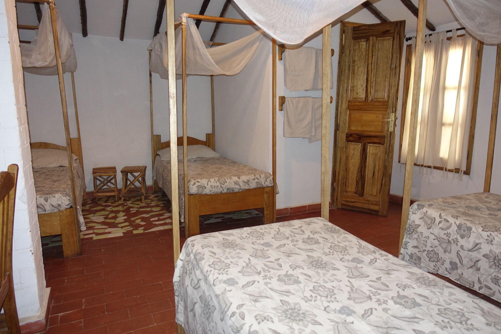 Hotel Keur Marrakis M'Bour Exterior foto