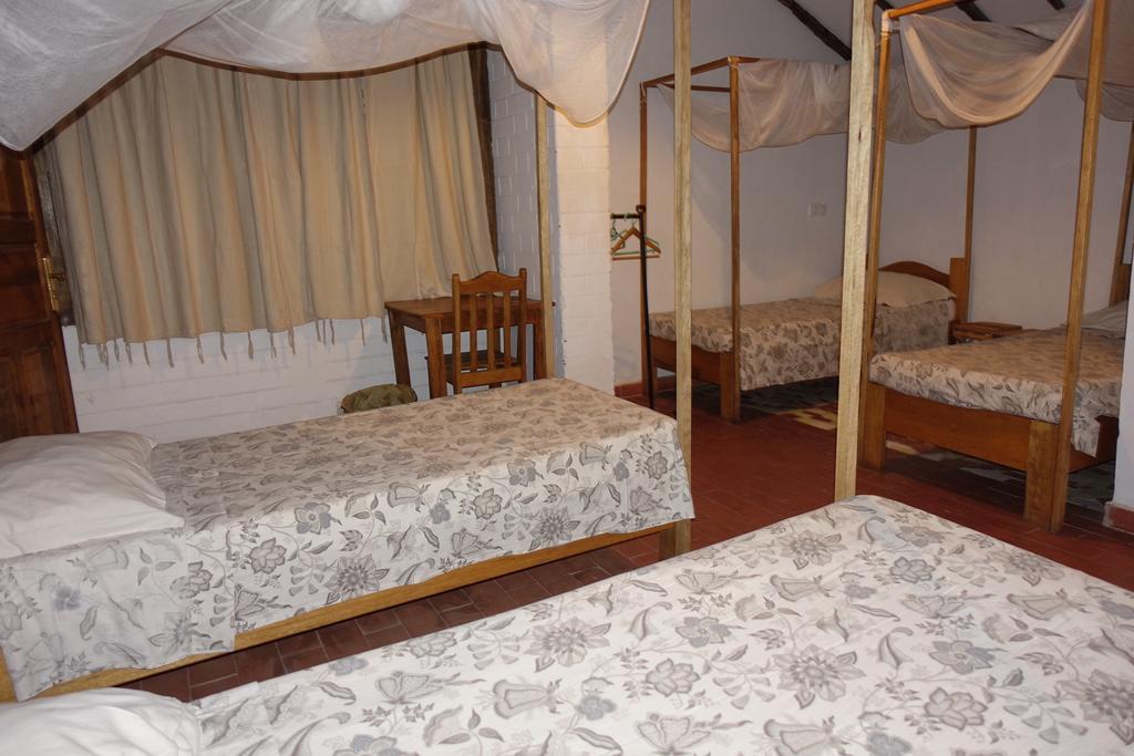 Hotel Keur Marrakis M'Bour Exterior foto