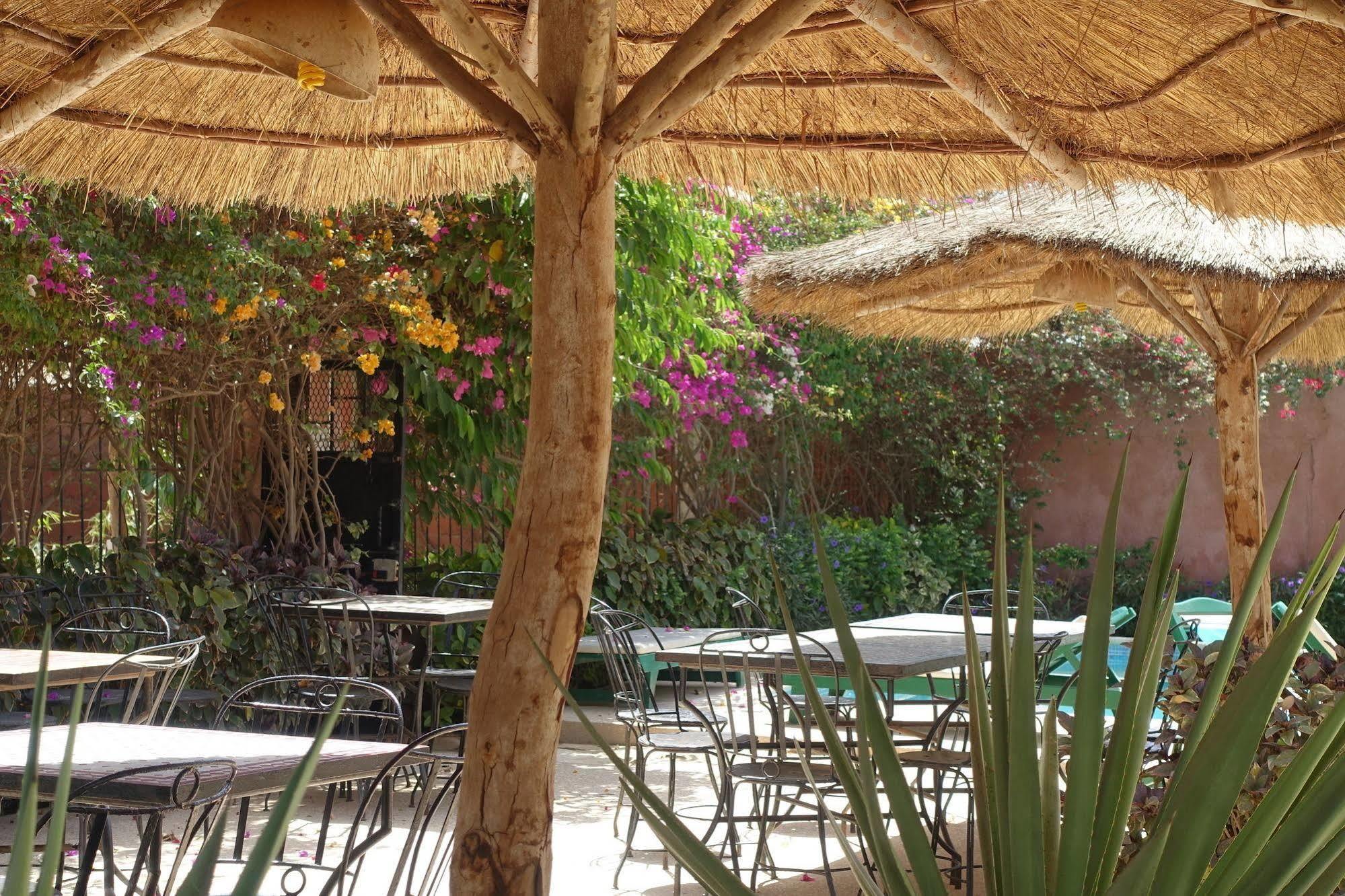 Hotel Keur Marrakis M'Bour Exterior foto